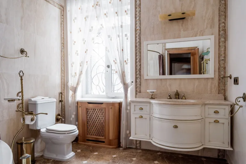 The Art of Controlled Contrast: Mastering Material Mixing in the Luxury Bathroom