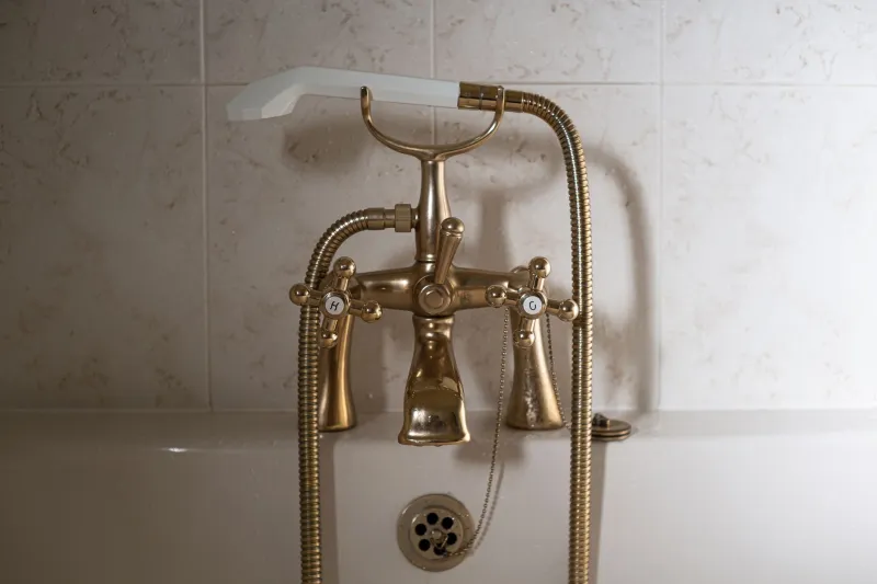 What Your Hands Already Know: The Case for Intentional Tactile Design in the Luxury Bathroom